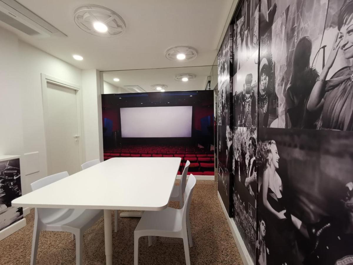 Red Carpet Rooms Bari Extérieur photo