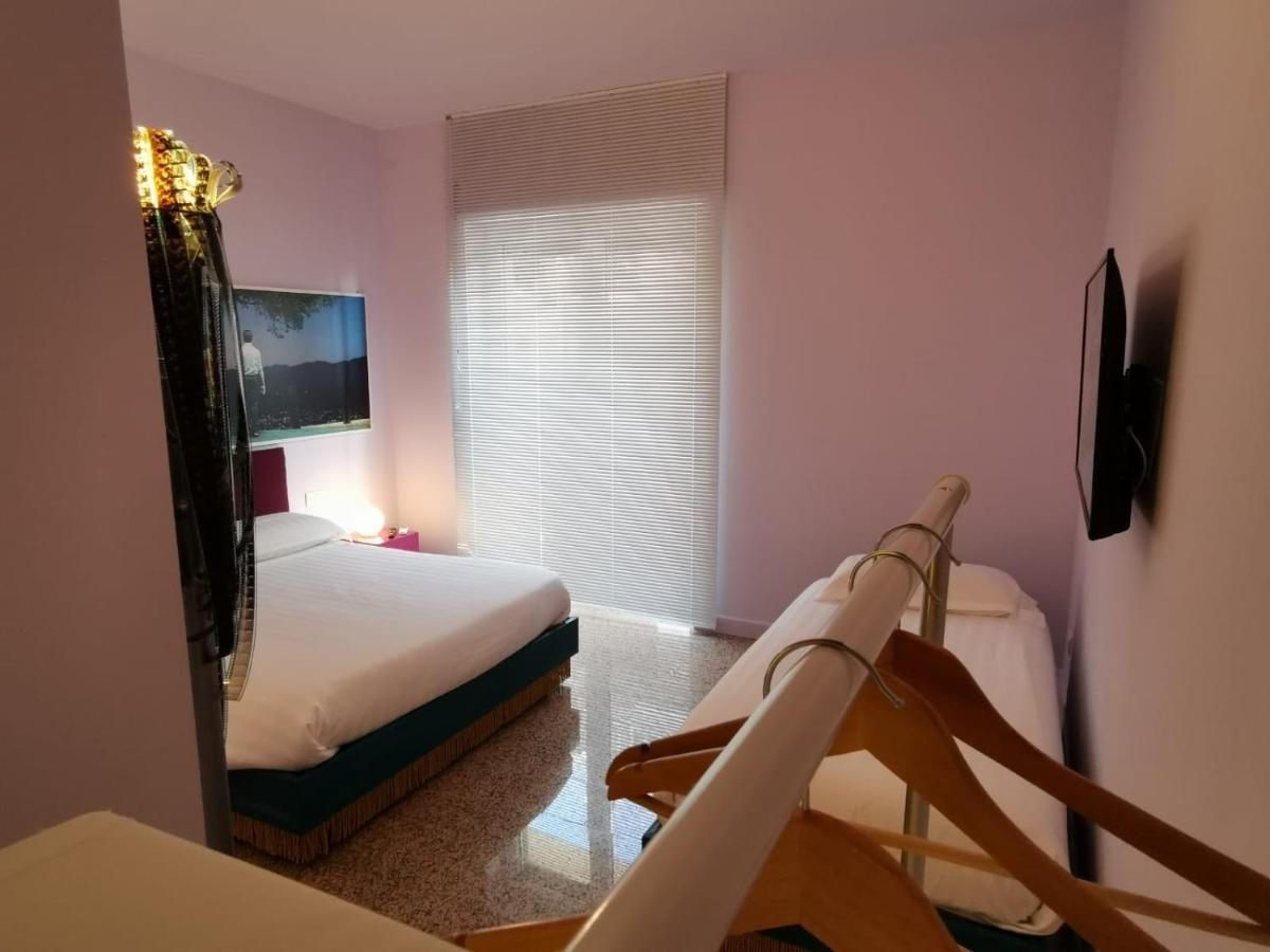 Red Carpet Rooms Bari Extérieur photo